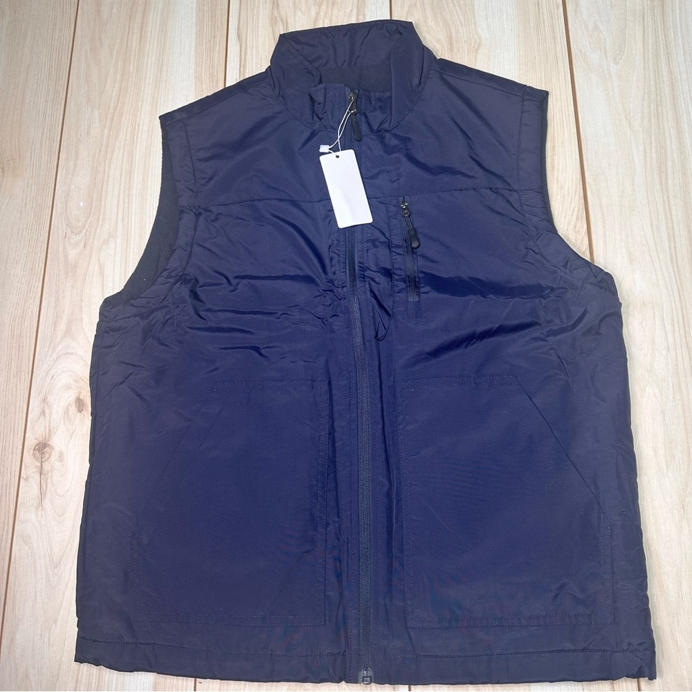 New AkuVol Men’s Outerwear Vest Blue with pockets Size‎ Medium